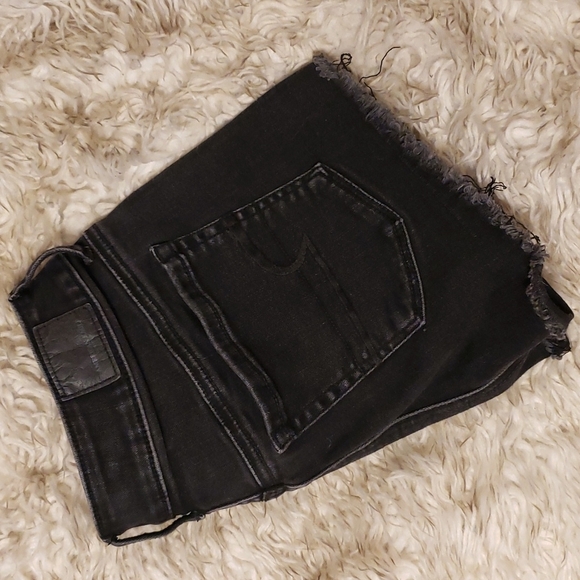 American Eagle black denim shorts size 2 - Picture 5 of 8